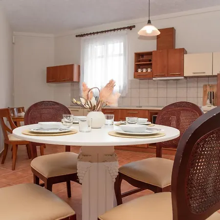 Theashomly 2 Apartment Kastania (Corfu)