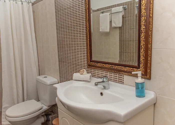 Theashomly 2 Apartament
